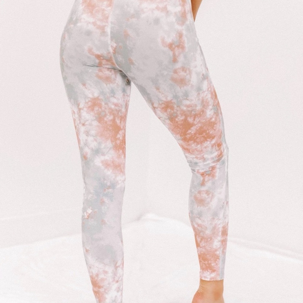 Jogger Set - Picture 2 of 6
